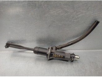 Recambio de bomba embrague para dacia logan mcv 1.5 dci diesel cat referencia OEM IAM 8200242004B  