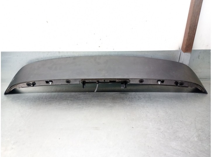 Recambio de aleron trasero para opel corsa f (p2jo) 1.2 (68) referencia OEM IAM 39167912 39167912 