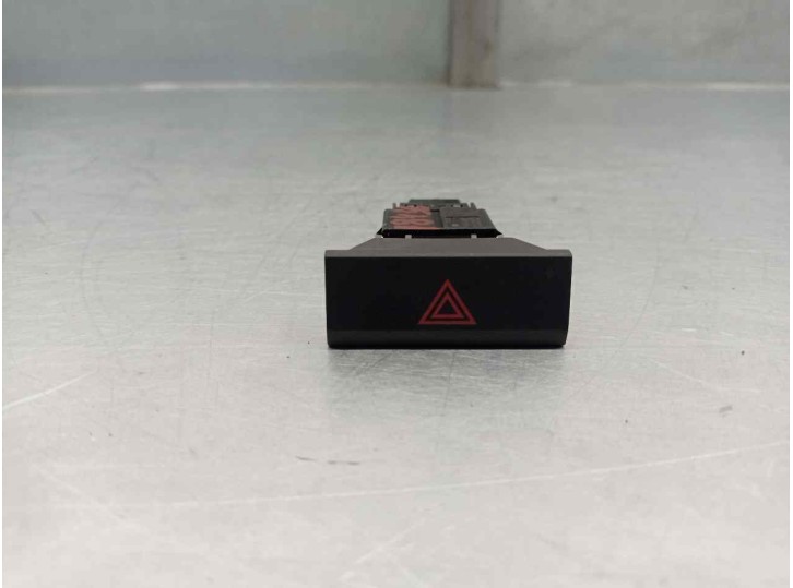 Recambio de warning para seat ateca (5fp) referencia OEM IAM 5F0953235B  