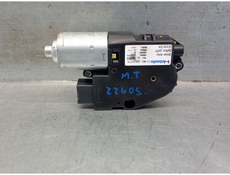 Recambio de motor techo electrico para opel zafira b furgoneta/monovolumen (a05) 1.9 cdti van (m75) referencia OEM IAM 13170836 