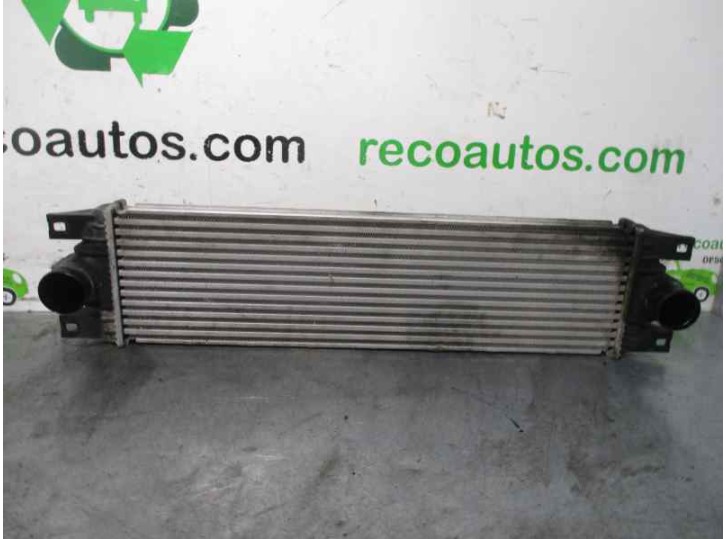 Recambio de intercooler para renault master desde ´98 2.2 diesel referencia OEM IAM 7701043695 867658F VALEO