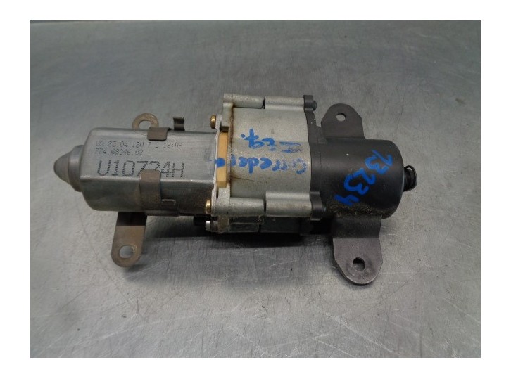 Recambio de motor cierre centralizado trasero izquierdo para chrysler voyager (rg) 2.5 crd grand voyager limited referencia OEM 