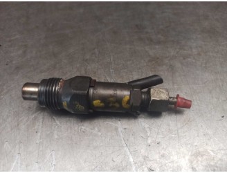 Replacement injector for Peugeot 206 Sedan XT OEM IAM reference 786280 LCR6734302H LUCAS