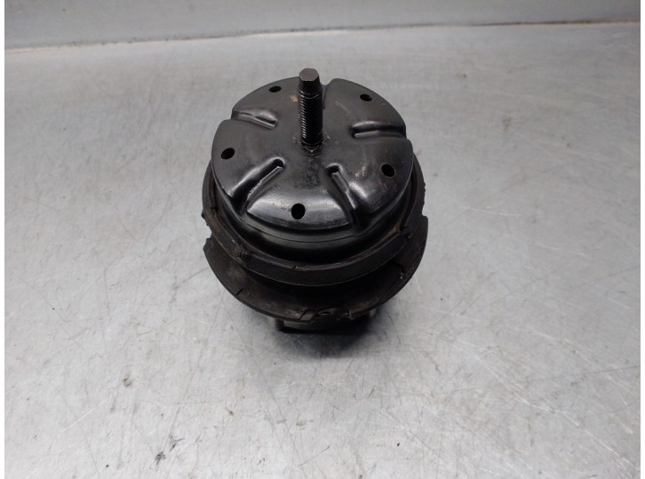 Replacement left engine mount for Jaguar S-Type 3.0 V6 24V CAT OEM IAM reference XR836A003AA XW436A003AA 