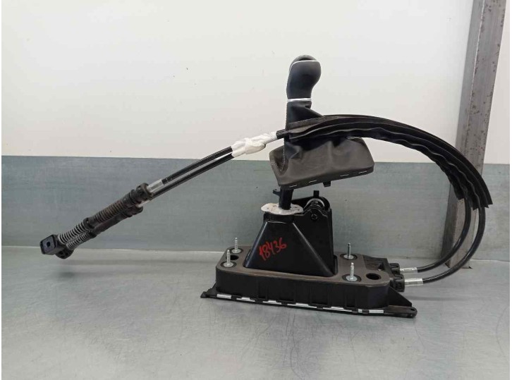 Recambio de palanca cambio para seat ateca (5fp) referencia OEM IAM 5WA711049A 