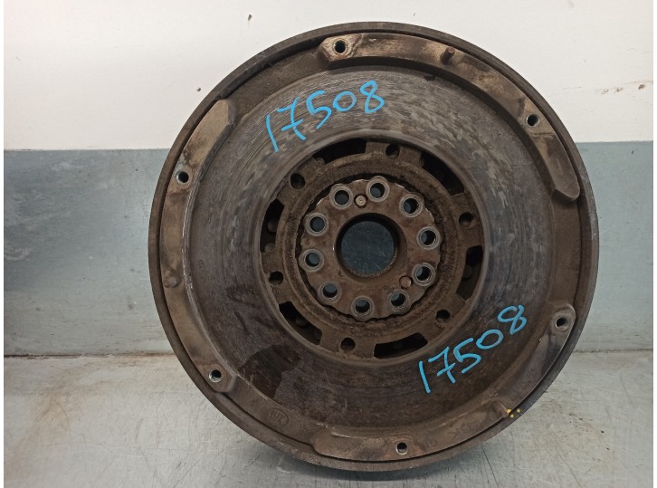 Replacement flywheel for Opel Signum 2.2 16V DTI CAT (Y 22 DTR / L50) OEM IAM reference 90490859 9223223 