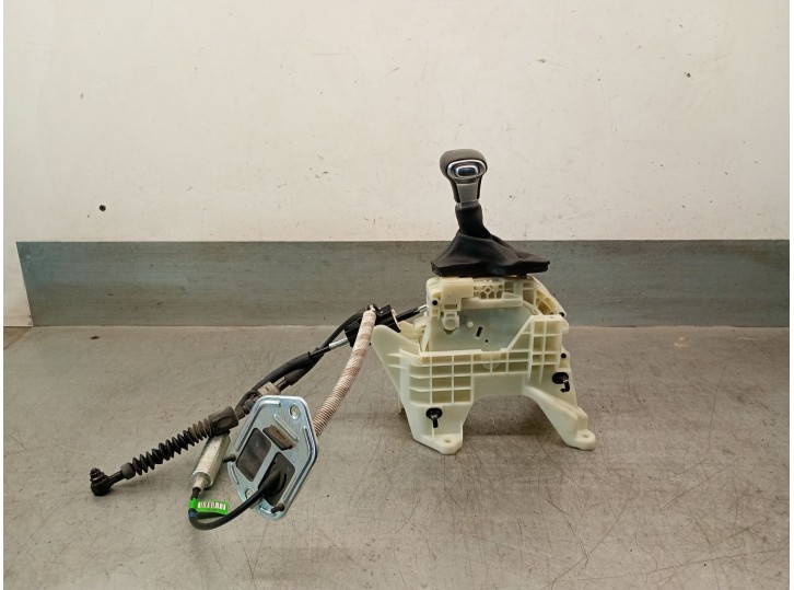 Recambio de palanca cambio para kia niro (de) 1.6 gdi hybrid referencia OEM IAM 46710D4430 46710D4430 