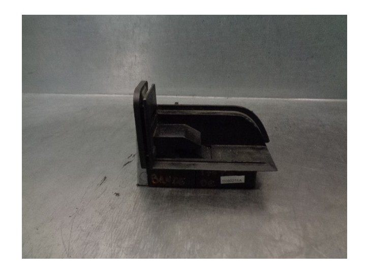 Recambio de bandeja trasera para bmw x5 (e70) 3.0 turbodiesel cat referencia OEM IAM 51477145942 