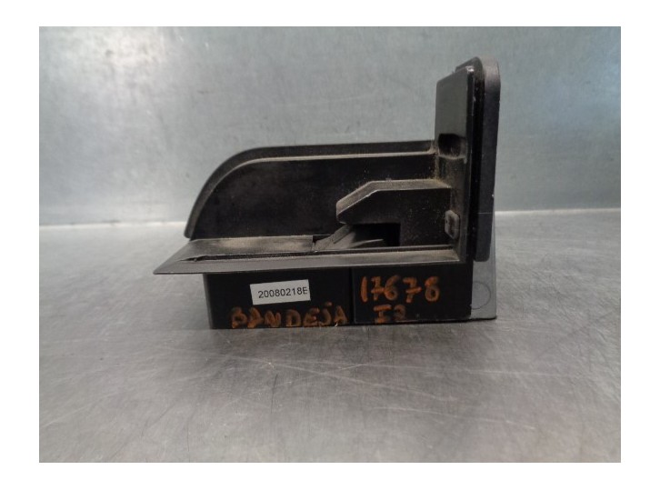 Recambio de bandeja trasera para bmw x5 (e70) 3.0 turbodiesel cat referencia OEM IAM 51477145941 