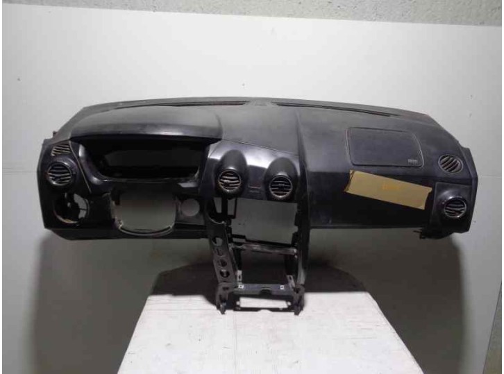 Recambio de salpicadero para ssangyong actyon sports 2.0 td cat referencia OEM IAM  NEGRO 