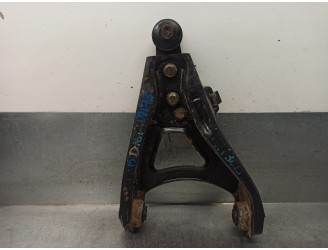 Recambio de brazo suspension inferior delantero derecho para renault 19 chamade referencia OEM IAM 8200737135 