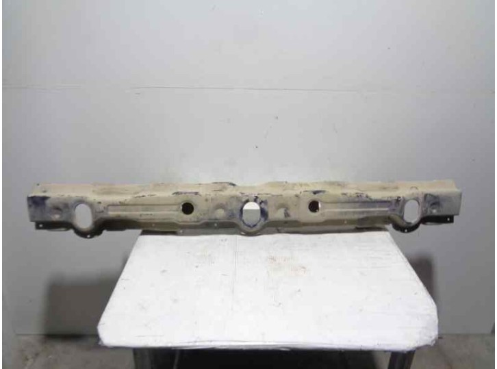 Recambio de refuerzo paragolpes trasero para ssangyong actyon sports 2.0 td cat referencia OEM IAM  DE HIERRO 