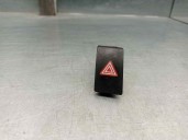Replacement hazard warning switch for Toyota Verso 2.0 D-4D CAT OEM IAM reference 843320F030 