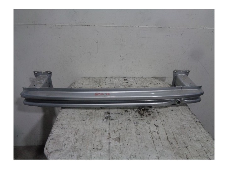 Recambio de refuerzo paragolpes trasero para seat ateca (5fp) referencia OEM IAM 575807305B DE HIERRO 5 PUERTAS