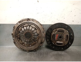 Recambio de kit embrague para dacia logan 1.5 dci diesel cat referencia OEM IAM 8200950607 8200527569 