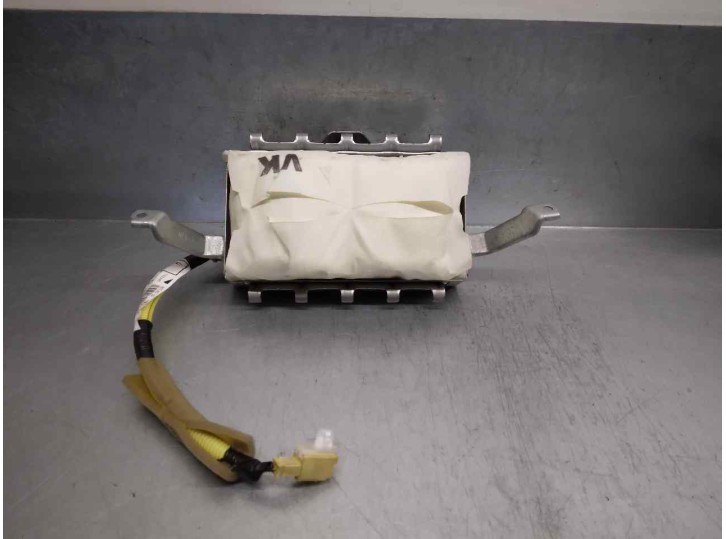 Recambio de airbag delantero derecho para toyota verso 2.0 d-4d cat referencia OEM IAM 739700F030 