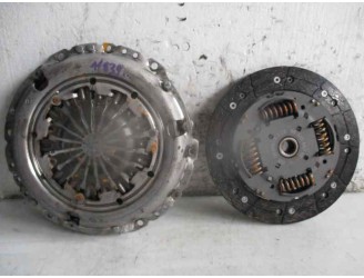 Recambio de kit embrague para opel combo cargo (e) 1.6 16v cdti dpf referencia OEM IAM 9801354780 9833248780 LUK