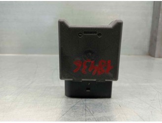 Replacement relay for Seat Ateca (5FP) OEM IAM reference 5Q0906093B 
