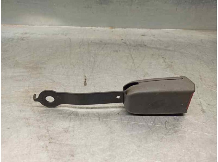 Recambio de enganche cinturon para mitsubishi montero (v20/v40) 2.8 turbodiesel referencia OEM IAM TK523  