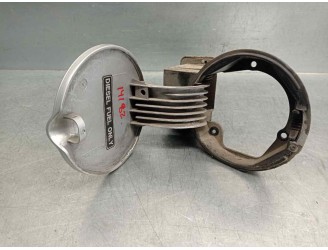 Recambio de tapa exterior combustible para chrysler voyager (rg) 2.5 crd cat referencia OEM IAM 04860572AE  