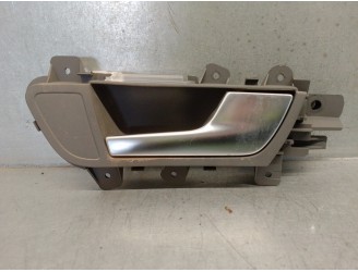 Recambio de maneta interior delantera derecha para audi a4 ber. (b8) 2.0 16v tdi referencia OEM IAM 8K0837020D 2 PINES 4 PUERTAS