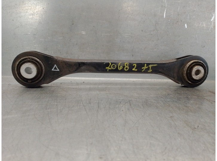 Replacement rear left lower suspension arm for Audi A4 saloon (B8) 2.0 16V TDI OEM IAM reference 8K0501529L 