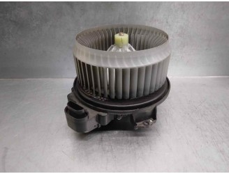 Recambio de motor calefaccion para toyota verso 2.0 d-4d cat referencia OEM IAM AV2727008103  