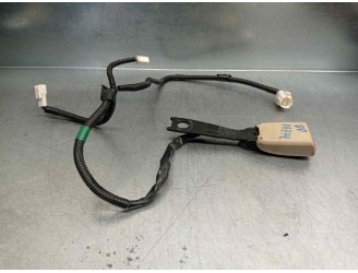 Recambio de enganche cinturon para lexus is 200 (ds2/is2) d-cat referencia OEM IAM 7323053140B0  