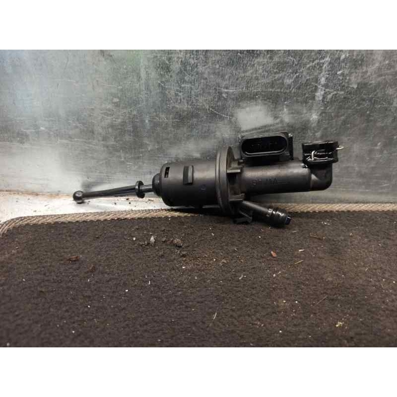 Recambio de bomba embrague para audi tt (8j3/8j9) 2.0 tdi quattro coupe referencia OEM IAM 1K0721388T  