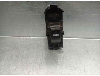 Recambio de mando elevalunas delantero derecho para lexus is 200 (ds2/is2) d-cat referencia OEM IAM 8403053020 