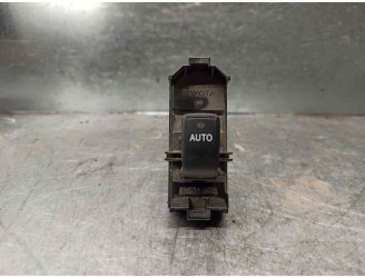 Recambio de mando elevalunas trasero derecho para lexus is 200 (ds2/is2) d-cat referencia OEM IAM 8403053020 