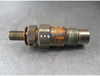 Recambio de inyector para nissan almera (n15) gx referencia OEM IAM 71A1361 763 ZEXEL