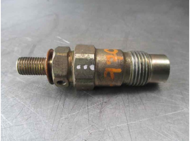 Recambio de inyector para nissan almera (n15) gx referencia OEM IAM 71A1361 763 ZEXEL