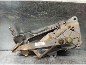 Recambio de motor limpia trasero para renault 19 (1989...) 1.4 referencia OEM IAM 7700779045 53210011 VALEO