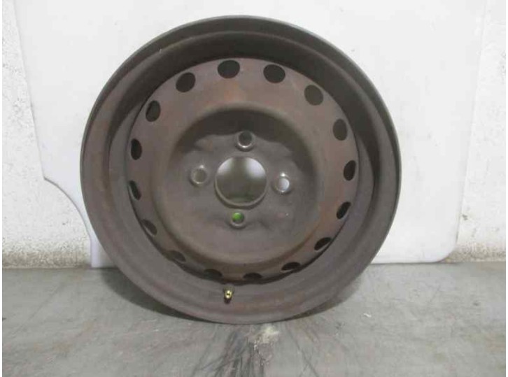 Recambio de llanta para nissan sunny berlina (n14) 2.0 diesel referencia OEM IAM 4030052Y00 R13X5J HIERRO