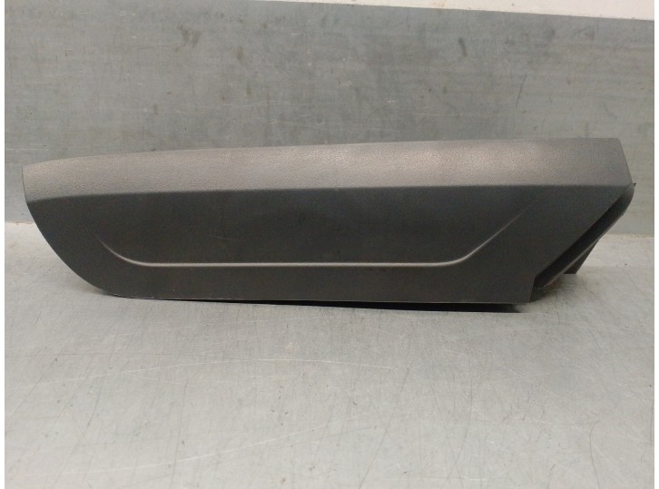 Recambio de moldura para ford transit connect 1.6 tdci cat referencia OEM IAM DT1113476A DT1113476A 