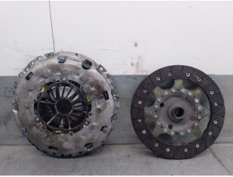 Recambio de kit embrague para peugeot 3008 i monospace (0u_) 2.0 hdi 150 / bluehdi 150 referencia OEM IAM 124052710 2051R4 LUK