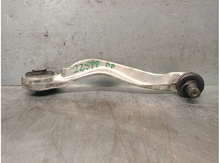 Recambio de brazo suspension superior delantero derecho para audi a4 b5 (8d2) 1.9 tdi referencia OEM IAM 4D0407512F 8E0407510C 