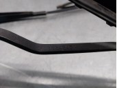 Recambio de brazo limpia delantero derecho para volvo s60 berlina 2.4 cat referencia OEM IAM 8624246 8624243 