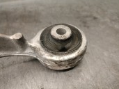 Recambio de brazo suspension superior delantero derecho para audi a4 b5 (8d2) 1.9 tdi referencia OEM IAM 4D0407512F 8E0407510C 