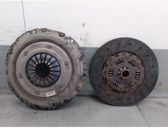 Recambio de kit embrague para opel insignia a sports tourer (g09) 2.0 cdti (35) referencia OEM IAM 55581273 664296 361515818 SAC