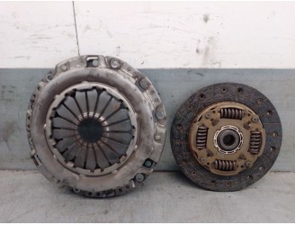 Recambio de kit embrague para kia rio iv (yb, sc, fb) 1.2 cvvt referencia OEM IAM 4110002751 4110002751 VALEO