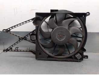 Recambio de electroventilador para opel zafira a elegance referencia OEM IAM 24413317 0130303903 BOSCH