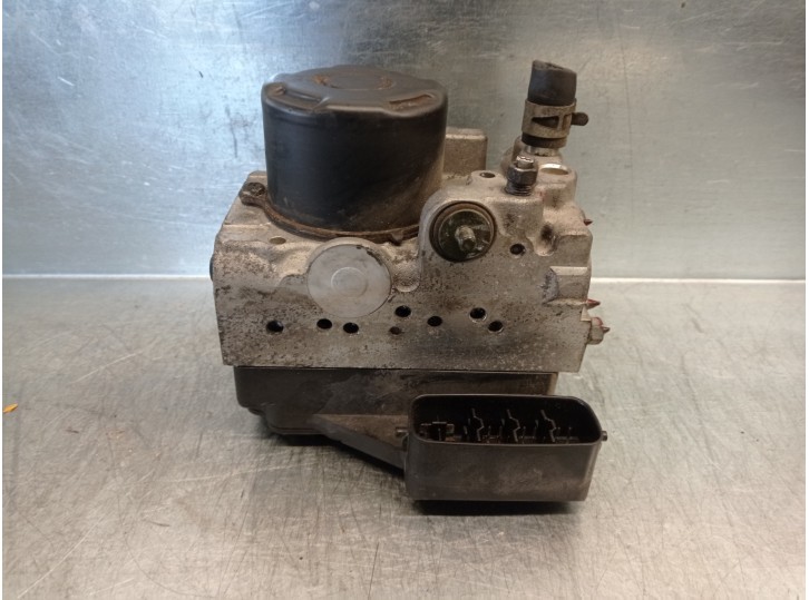 Recambio de abs para lexus is200 (gxe10) 2.0 cat referencia OEM IAM 4454053020 1338005500 DENSO