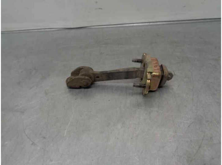 Recambio de retenedor puerta para ford focus berlina (cak) 1.6 16v cat referencia OEM IAM XS4AA23500BA 