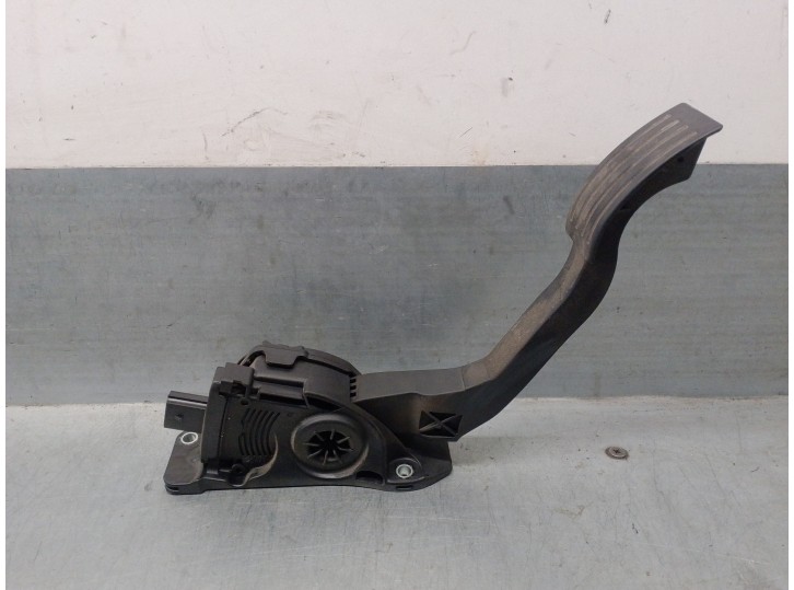 Recambio de potenciometro pedal para ford transit connect 1.6 tdci cat referencia OEM IAM CV619F836GB 6PV01036844 