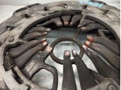 Recambio de kit embrague para volkswagen crafter caja cerrada 2.5 tdi dpf referencia OEM IAM 076141015A 324044710 LUK