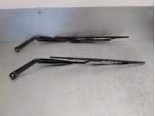 Recambio de brazo limpia delantero derecho para ssangyong korando 2.9 turbodiesel cat referencia OEM IAM 7831006001 7820006001 