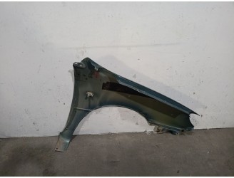 Recambio de aleta delantera izquierda para kia carens 1.8 cat referencia OEM IAM 86855F 86855F 