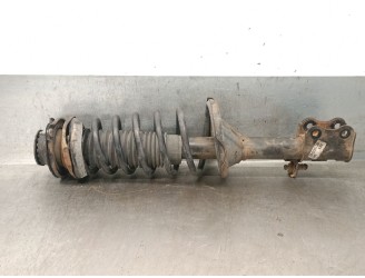 Recambio de amortiguador delantero izquierdo para kia carens 1.8 cat referencia OEM IAM K2CA28900 0K2C034900D 